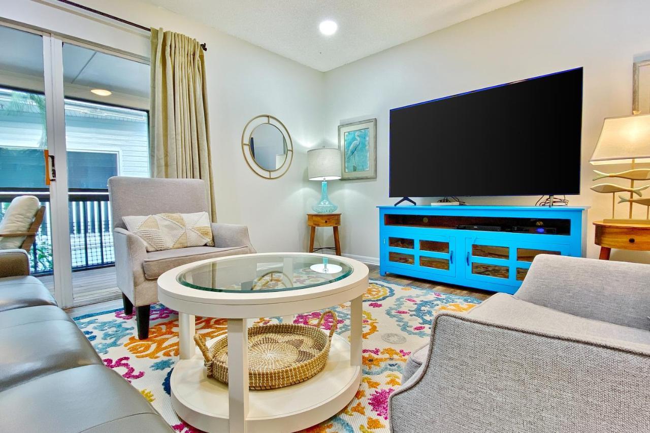 Апартаменты Seashell 17 Клеруотер-Бич Экстерьер фото